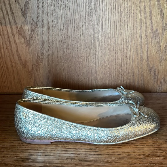 Tori Burch gold ballet flats - Picture 2 of 6